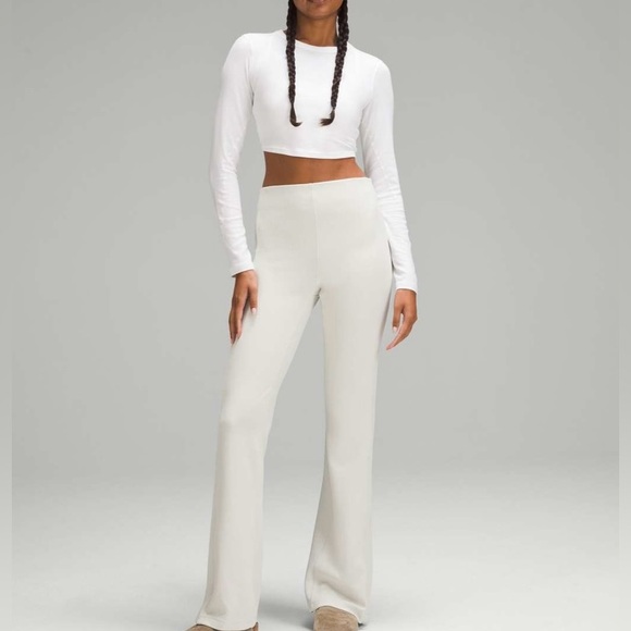 Lululemon Brushed Softstreme Ribbed Zip Flared Pant 32.5” – Bone | Size 6 | NWT - Picture 3 of 11